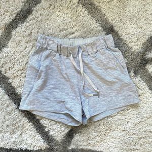Lululemon shorts size 2
